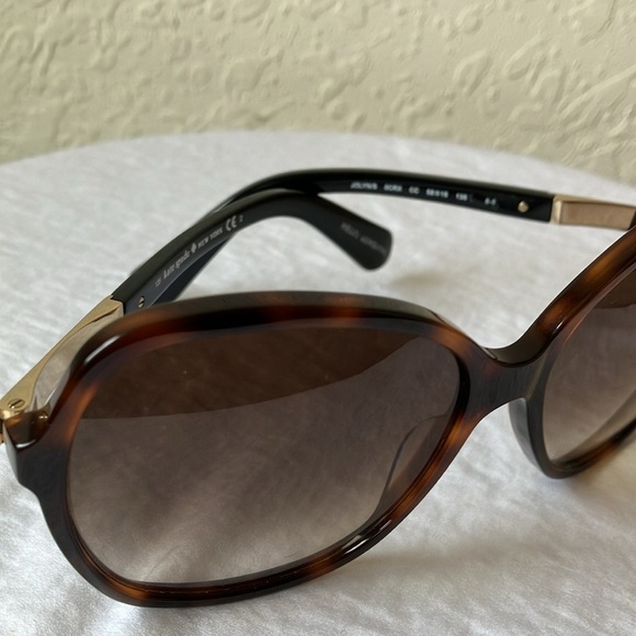 Kate Spade: Joslyns Brown tortoise with gold tone- brown gradient lenses- flaw - Picture 15 of 16